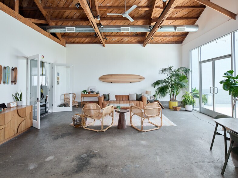 More Photos Of 112 Arena St, El Segundo Office For Sale