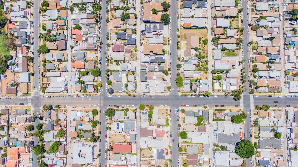 More Photos Of 4451 Dwight St, San Diego Apartments For Sale