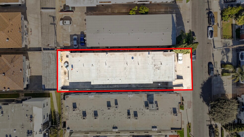 More Photos Of 3121 S Canfield Ave, Los Angeles Apartments For Sale