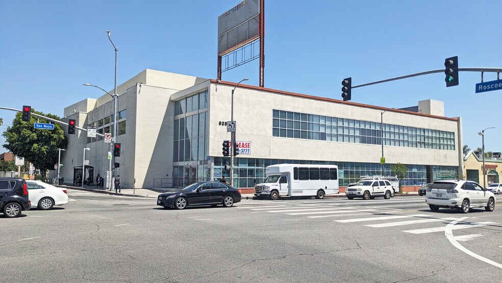 More Photos Of 8200-8252 Van Nuys Blvd, Panorama City Unknown For Lease