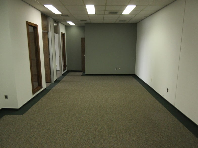 More Photos Of 151 S Rose St, Kalamazoo Medical For Sale