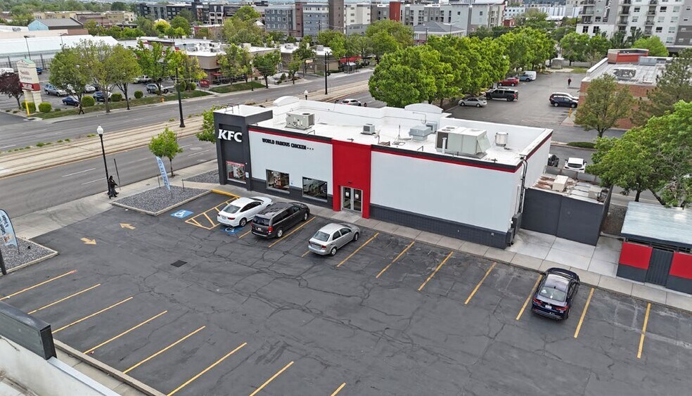More Photos Of 555 E 400 S, Salt Lake City Fast Food For Lease
