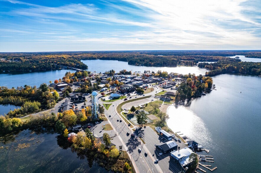 More Photos Of 824 Highway 51, Minocqua General Retail For Sale