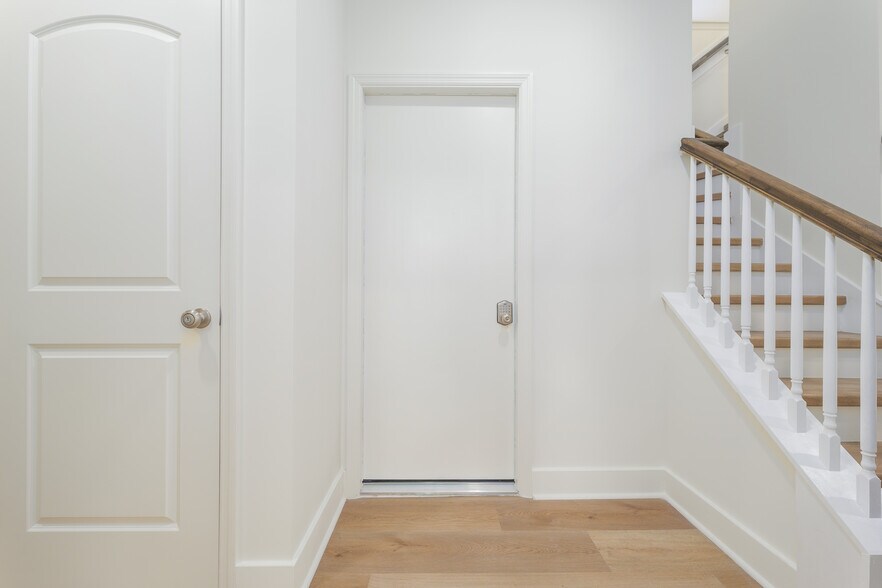 More Photos Of 1628 Walnut St, Jacksonville Multifamily For Sale