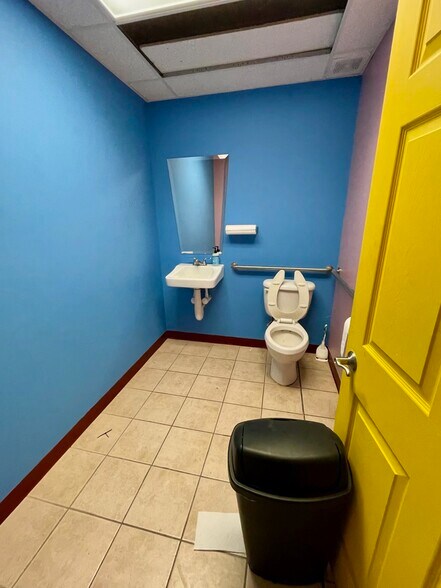 More Photos Of 5012 3rd Ave, Kearney Unknown For Lease