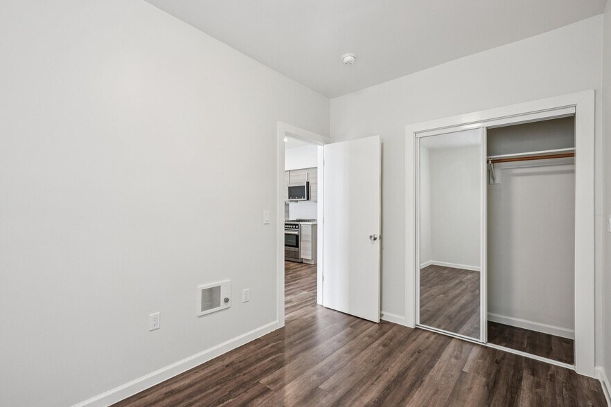 More Photos Of 1745 Market St, San Francisco Apartments For Sale