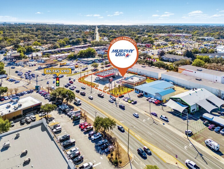 More Photos Of 604 Beal Pky NW, Fort Walton Beach Freestanding For Sale