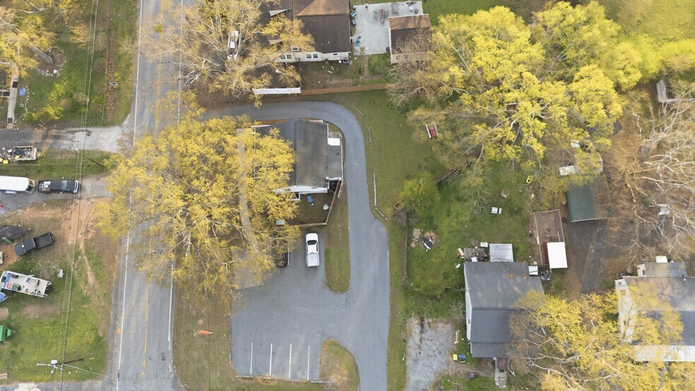 More Photos Of 1107 McKelvey Rd, Pelzer Restaurant For Sale