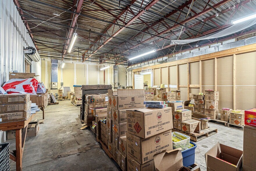 More Photos Of 625 Ocoee St, Copperhill Freestanding For Sale