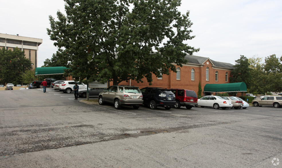 Primary Photo Of 1900 Patterson St, Nashville Medical For Lease