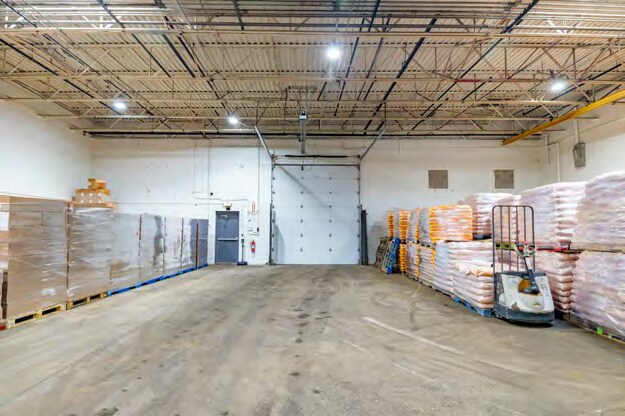 More Photos Of 23600 Schoenherr Rd, Warren Warehouse For Sale