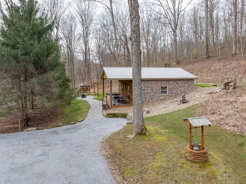 More Photos Of 15017 State Route 678, Rockbridge Specialty For Sale