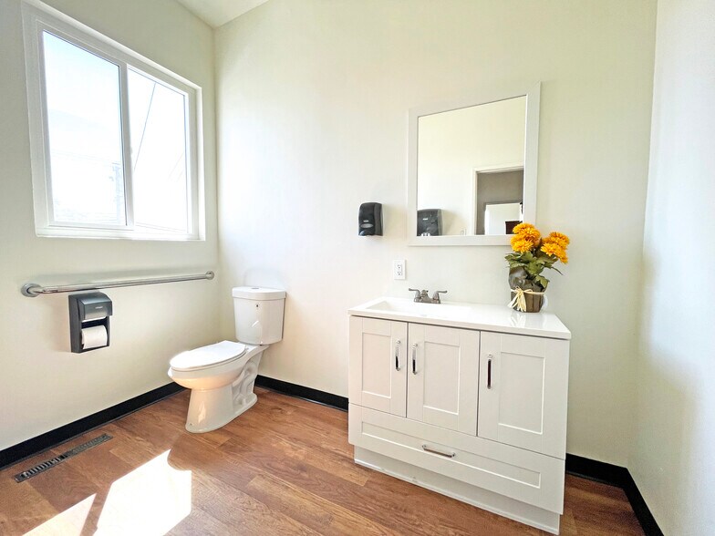 More Photos Of 1567 S Reservoir St, Pomona Religious Facility For Sale