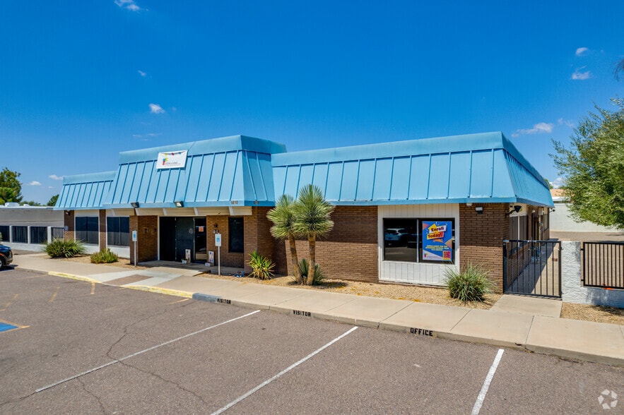 Primary Photo Of 6810 W Thunderbird Rd, Peoria Schools For Sale