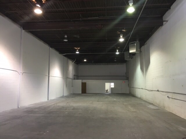 More Photos Of 59 Newburgh Rd, Hackettstown Manufacturing For Lease