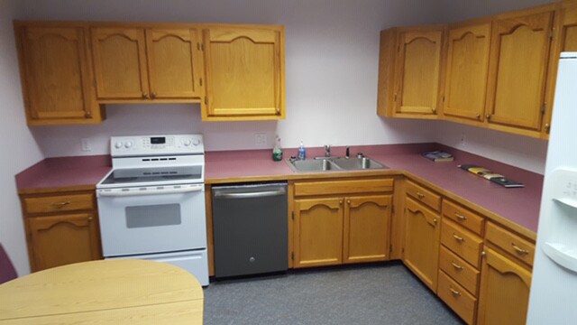 More Photos Of 315 S Main St, Conrad Office For Sale