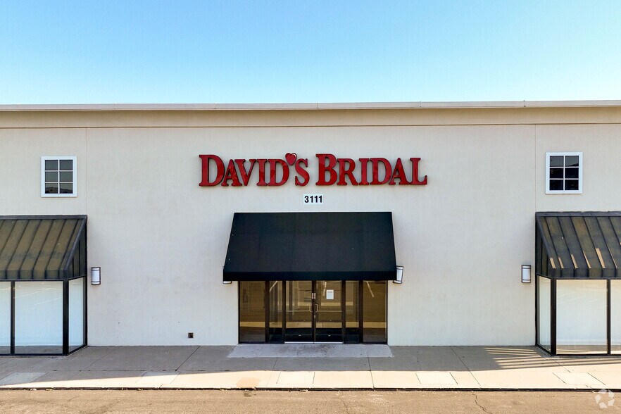 Primary Photo Of 3109-3111 Stevens Creek Blvd, San Jose Storefront For Sale