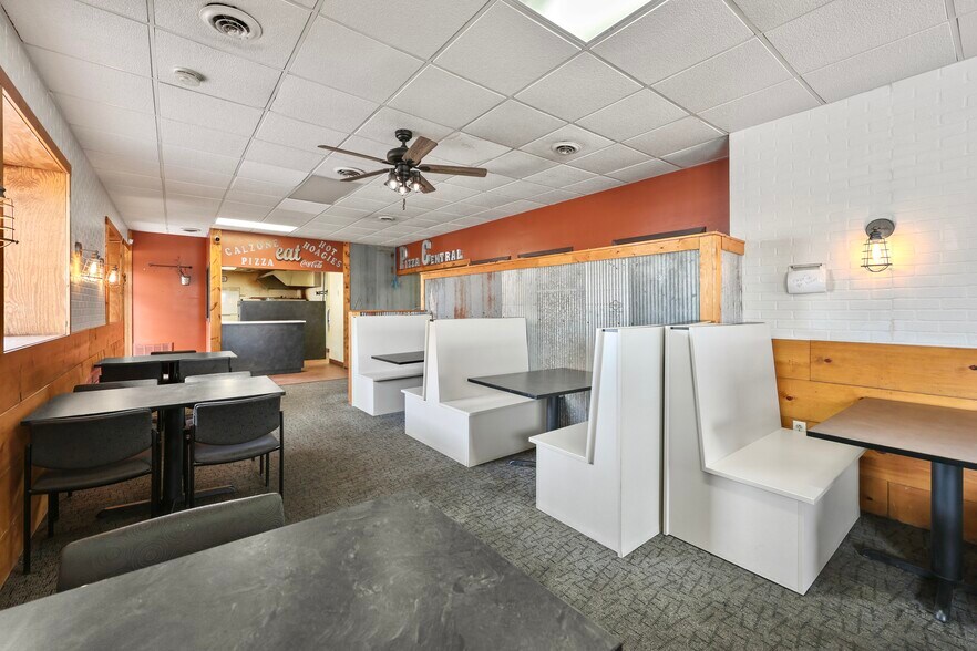 More Photos Of 105 1st St W, Milaca Multifamily For Sale