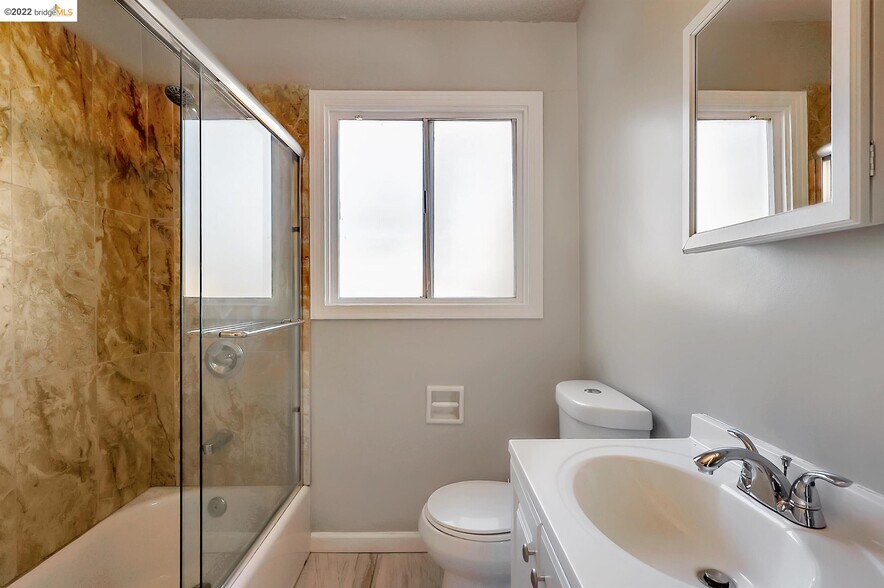 More Photos Of 2118 California St, Berkeley Apartments For Sale