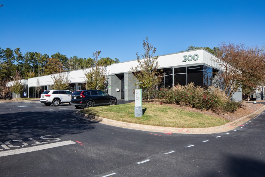 More Photos Of 3000 Northwoods Pky, Norcross Unknown For Lease