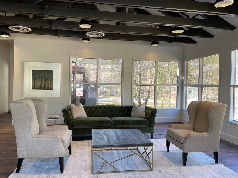 More Photos Of 70 Sapphire Valley Rd, Sapphire Apartments For Sale