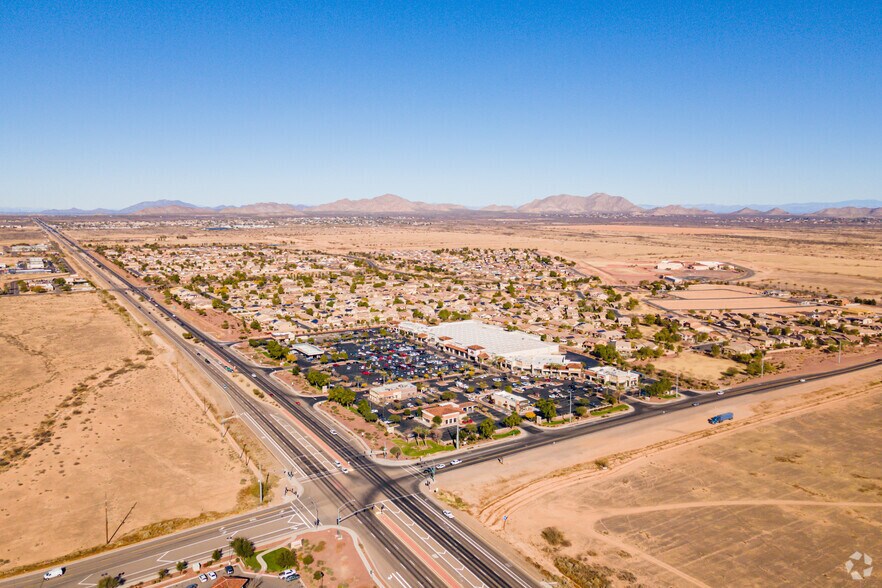 More Photos Of 2812 N Pinal Ave, Casa Grande Bank For Lease