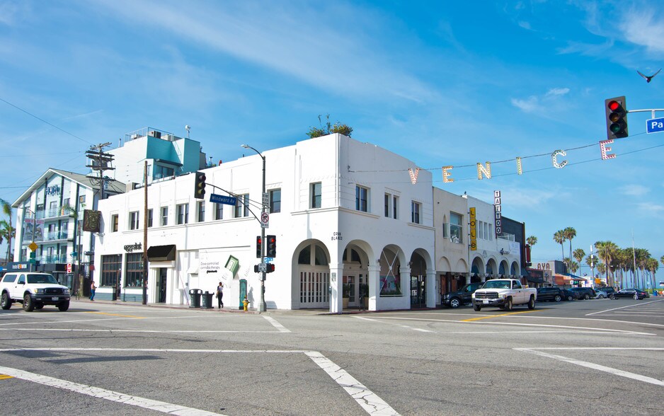 Primary Photo Of 1607 Pacific Ave, Venice Storefront Retail Office For Lease