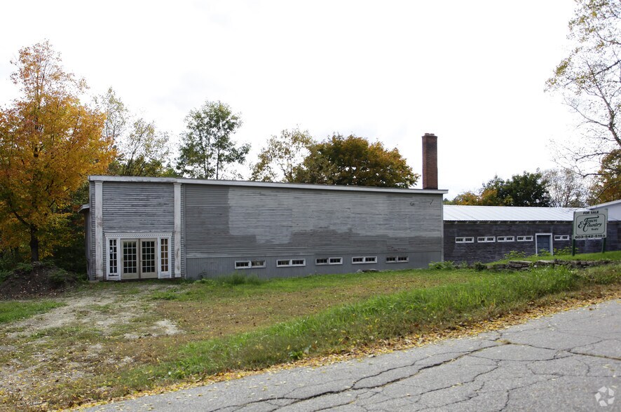 More Photos Of 32 Lafayette St, Claremont Freestanding For Sale