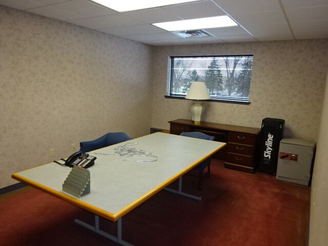 More Photos Of 1245 Main St, Stevens Point Bank For Lease