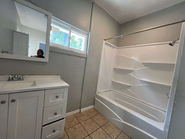 More Photos Of 700 Maple Ave SW, Rome Apartments For Sale