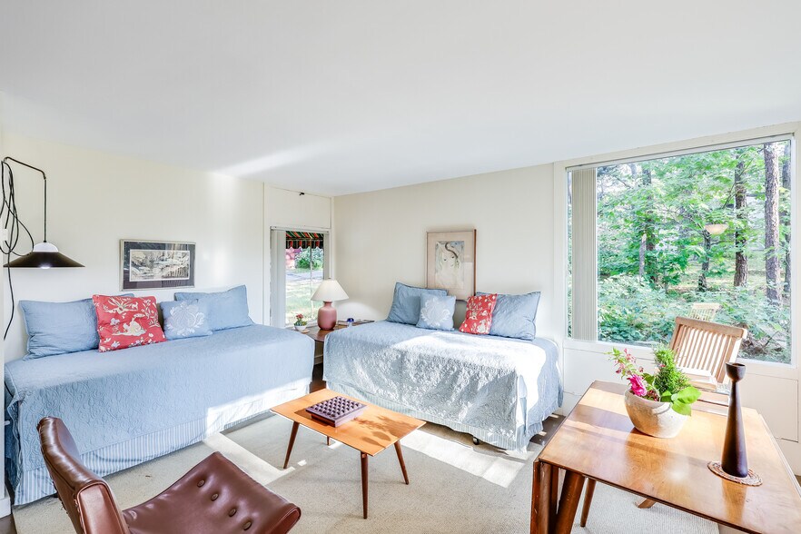 More Photos Of 25 Way 055., Wellfleet Apartments For Sale