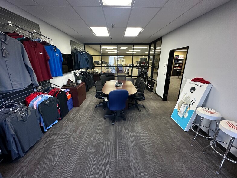 More Photos Of 450 Apollo St, Brea Warehouse For Sale