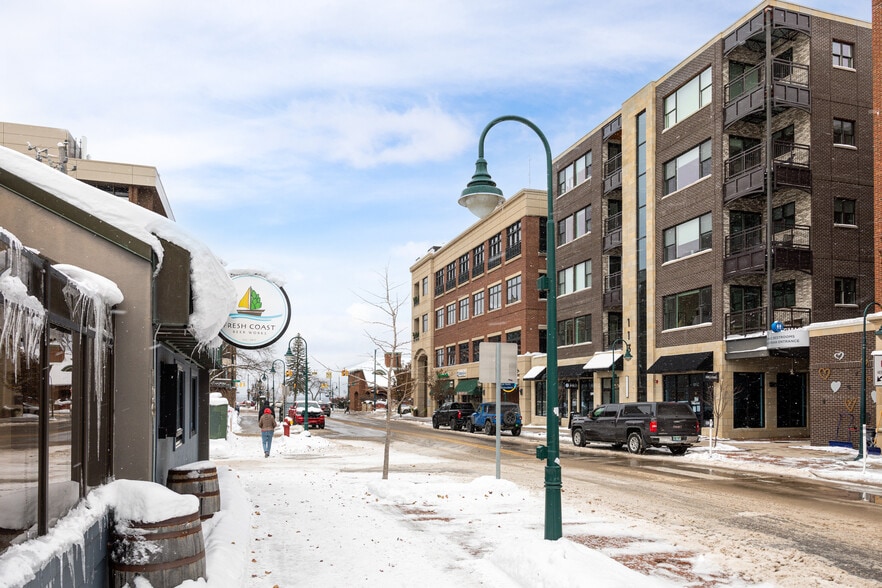 More Photos Of 120 S Park St, Traverse City Restaurant For Sale