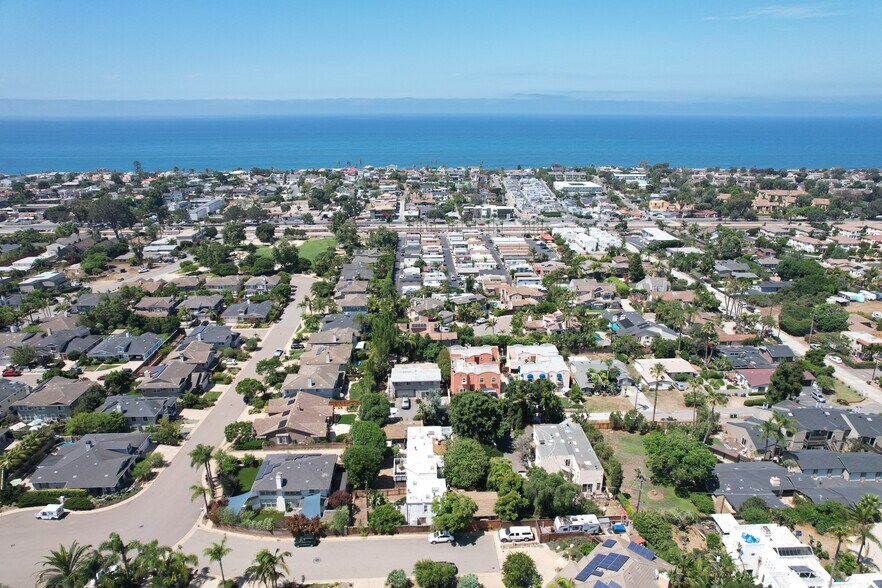 More Photos Of 273 Hillcrest Dr, Encinitas Apartments For Sale