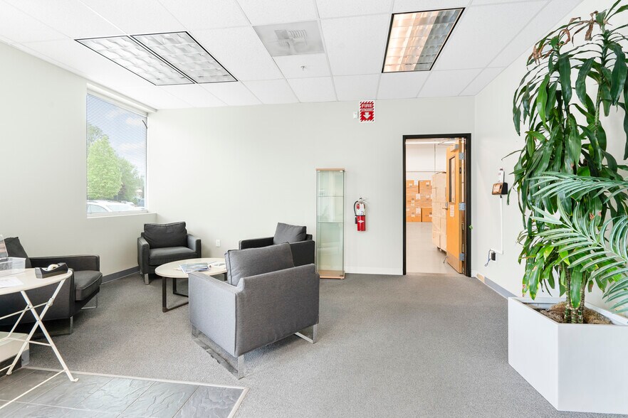 More Photos Of 5408 NE 88th St, Vancouver Warehouse For Sale