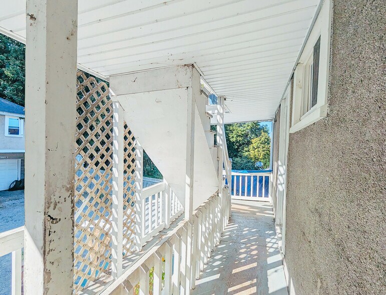 More Photos Of 514 Davis Ave, Endicott Apartments For Sale