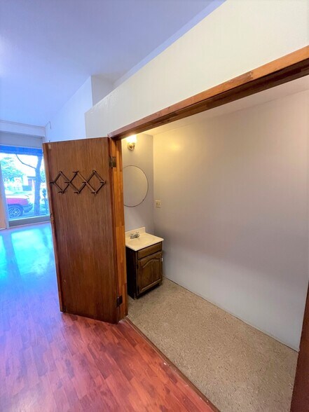 More Photos Of 5025-5031 Geary Blvd, San Francisco Storefront Retail Residential For Lease