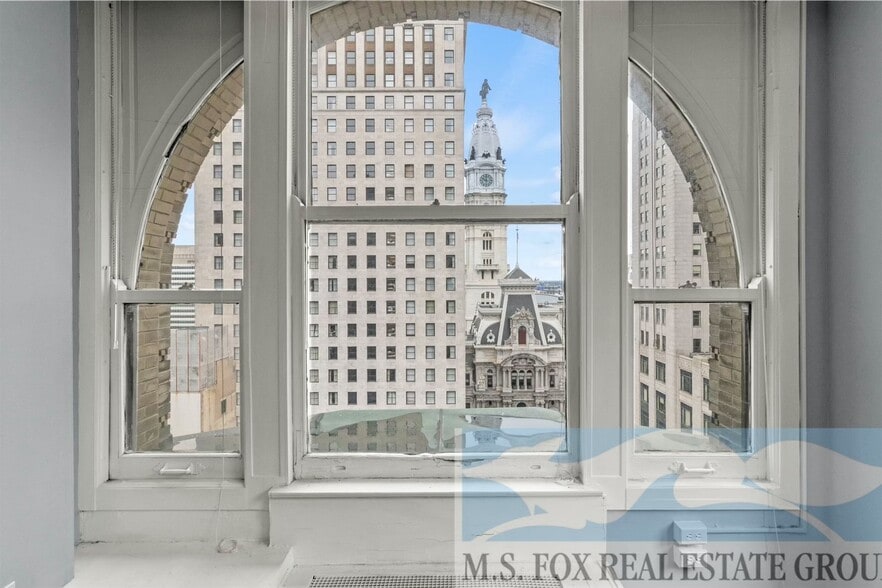 More Photos Of 100 S Broad St, Philadelphia Office For Lease