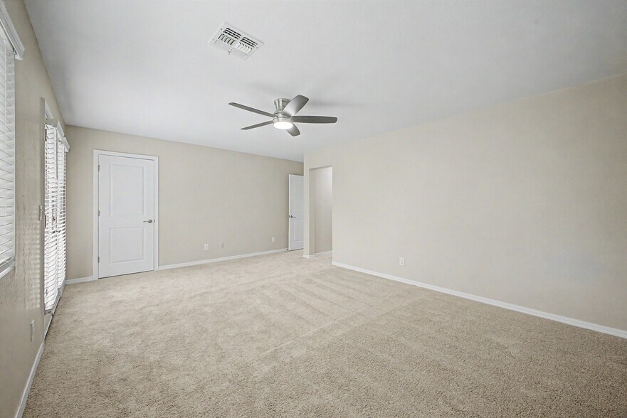 More Photos Of , Phoenix Multifamily For Sale