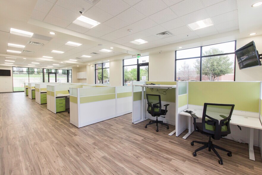 More Photos Of 113 E State Highway 121, Coppell Office For Sale