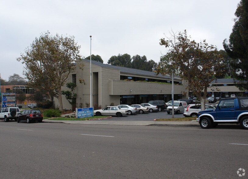 More Photos Of 3211 Holiday Ct, La Jolla Unknown For Lease