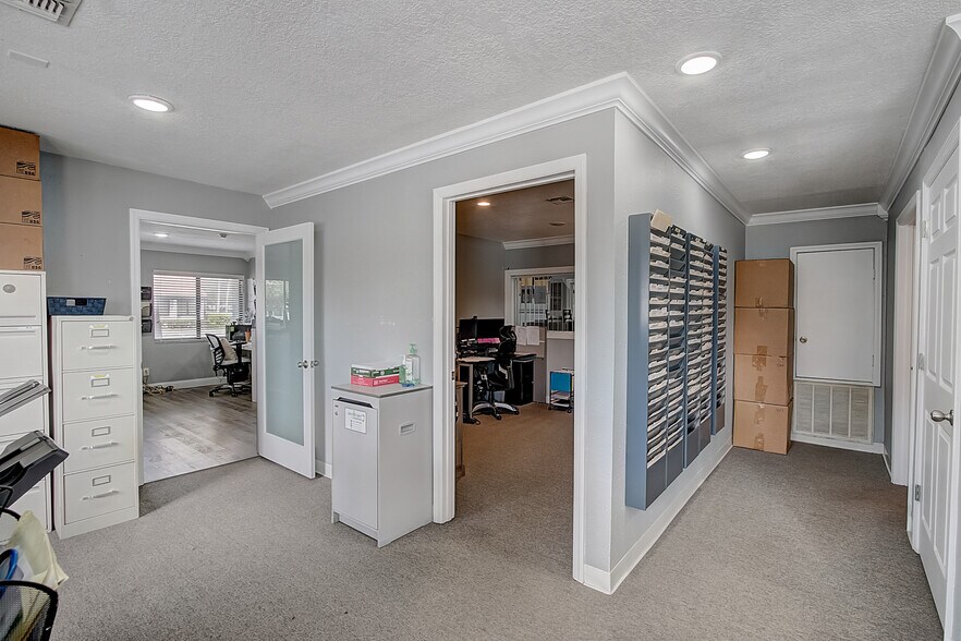 More Photos Of 201 W SR 434, Winter Springs Medical For Lease