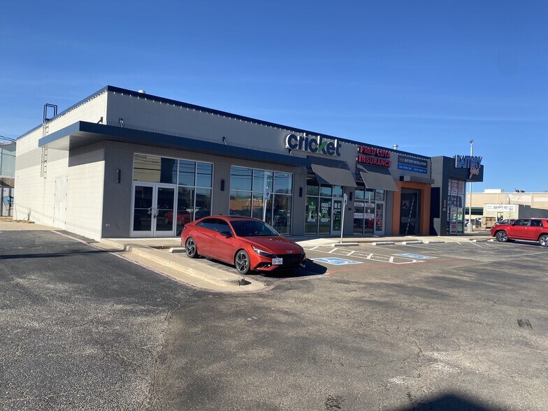 More Photos Of 2300 S Georgia, Amarillo Restaurant For Lease