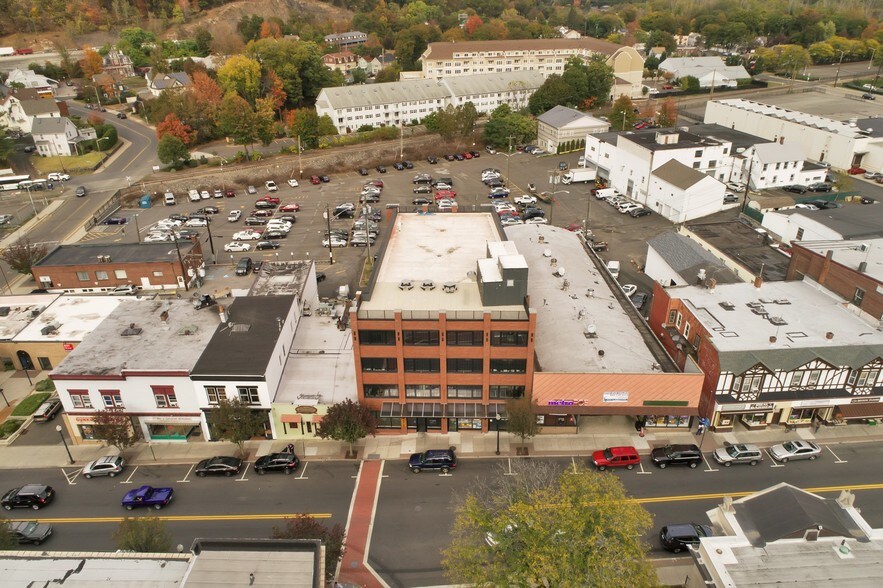 More Photos Of 74 Lafayette Ave, Suffern Storefront Retail Office For Lease