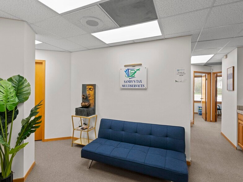 More Photos Of 4541 S 700 E, Salt Lake City Office For Sale