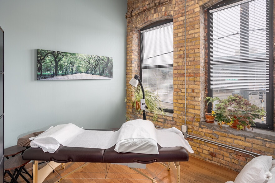 More Photos Of 1829 Riverside Ave, Minneapolis Storefront Retail Office For Sale