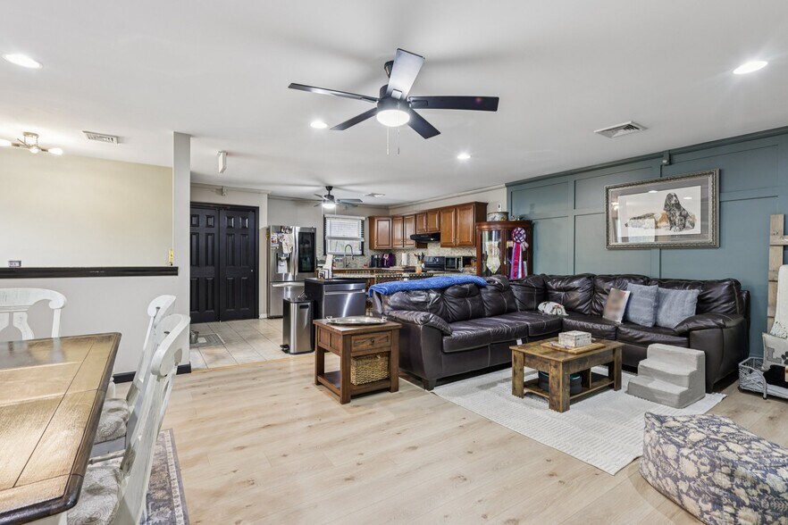 More Photos Of 170 S Hope Chapel Rd, Jackson Specialty For Sale