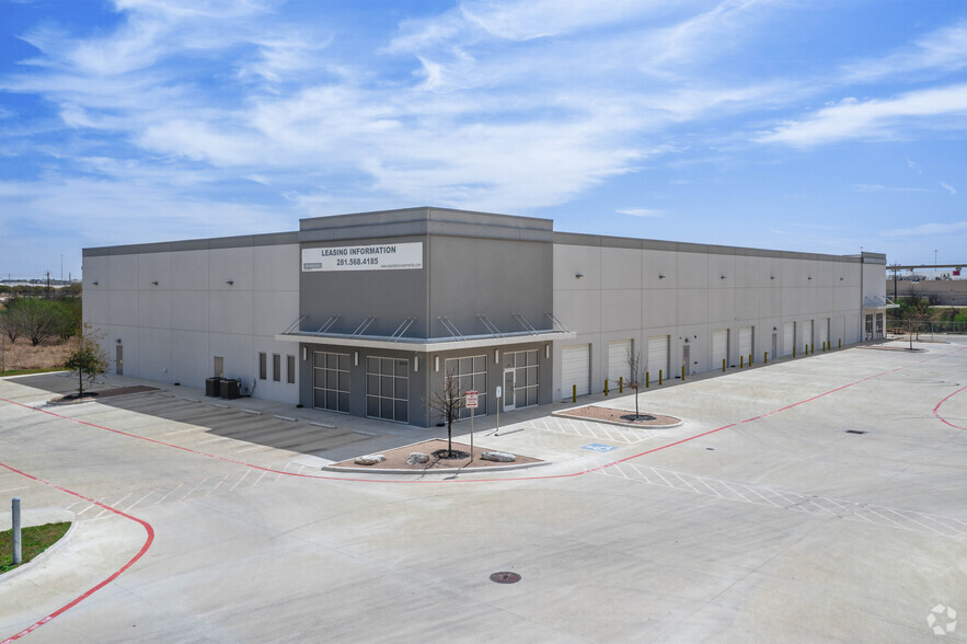 Primary Photo Of 515 Richland Hills Dr, San Antonio Warehouse For Lease