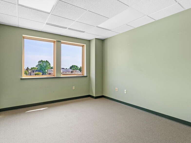 More Photos Of 2205 Forest Ave, Two Rivers Office Residential For Sale