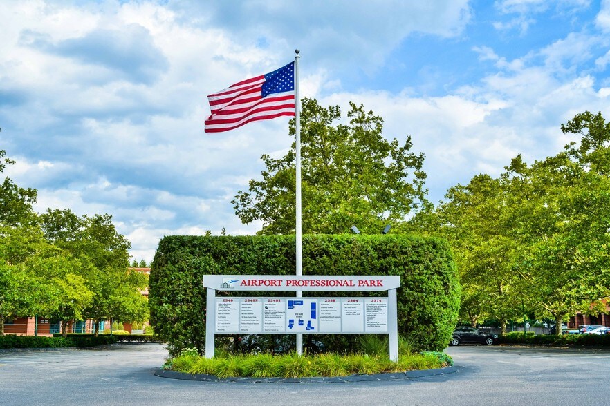 More Photos Of 2350 Post Rd, Warwick Unknown For Lease